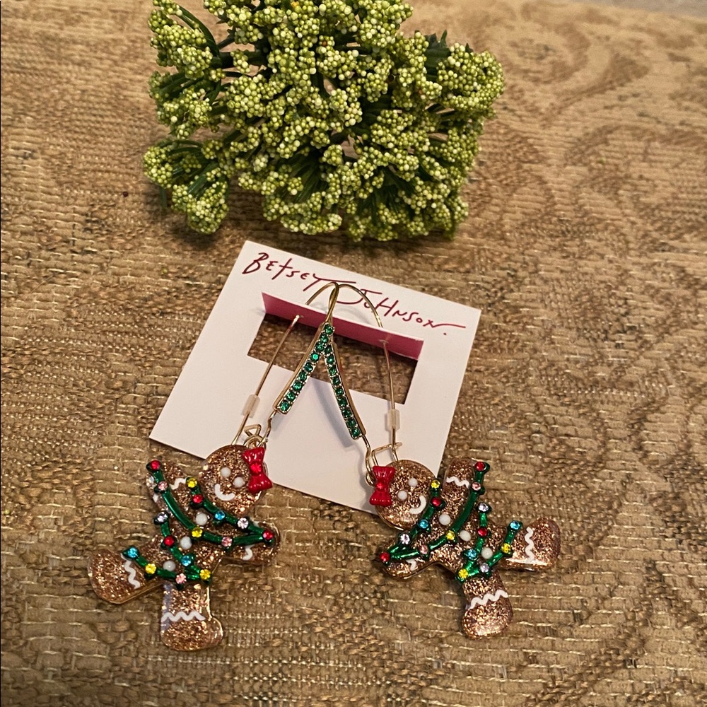 Betsy Johnson Gingerbread Dangle Gold tone earrings with shepherds hook closures